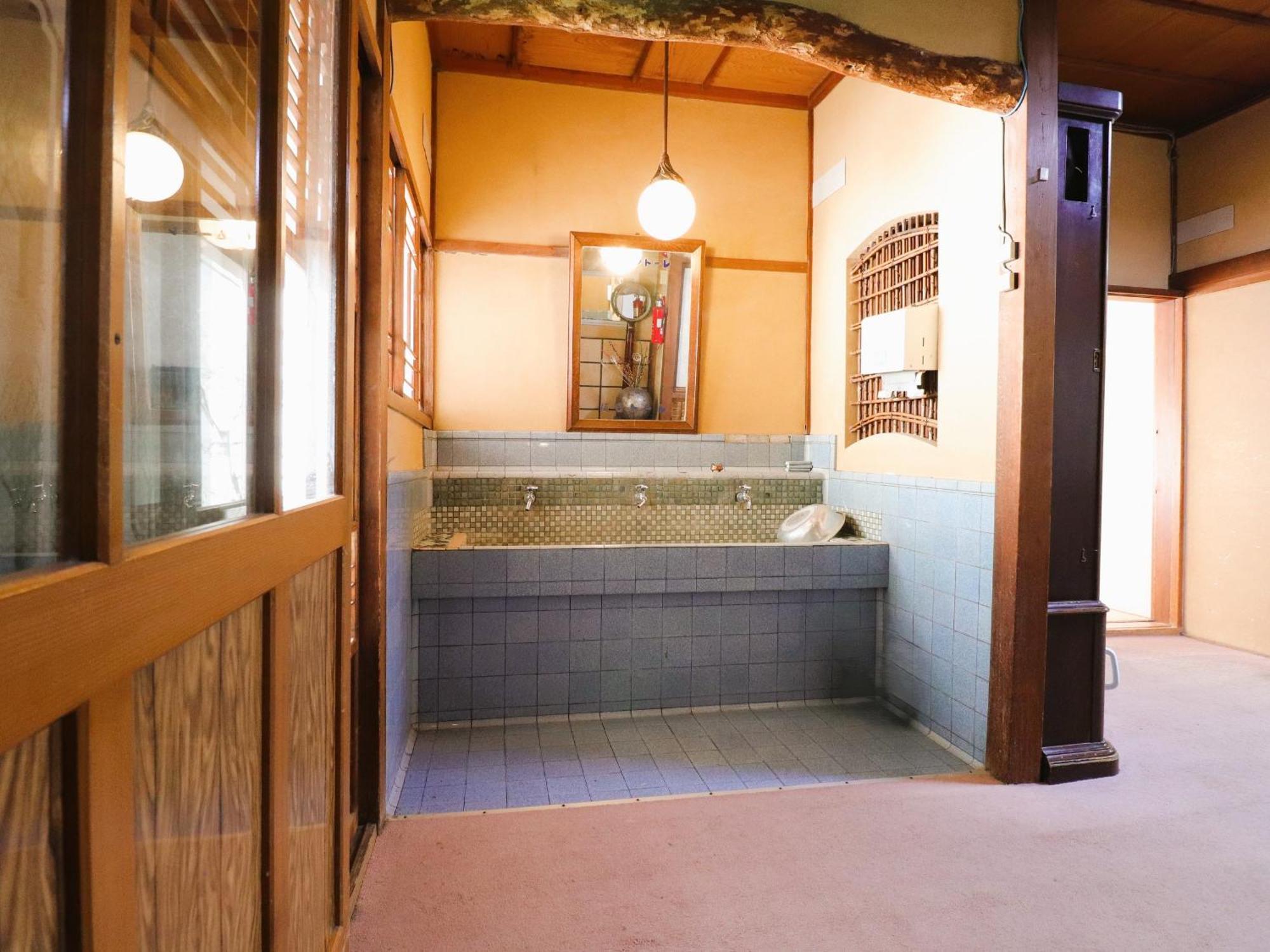 栄の湯旅館 松本市 エクステリア 写真
